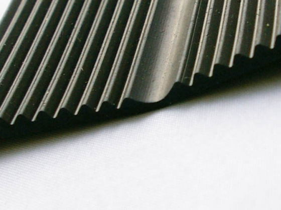 Резиновый уплотнитель (резина EPDM/ЭПДМ) 60мм, рифленая, толстая | R.YP.60.