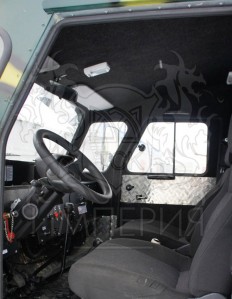 Готовые объекты - Стекла для вездеходов ХИЩНИК 39041